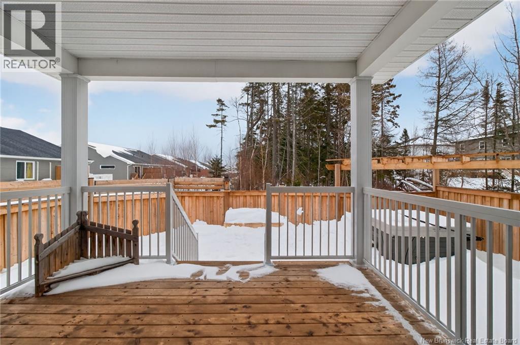 315 Teaberry Avenue - Thumbnail 9