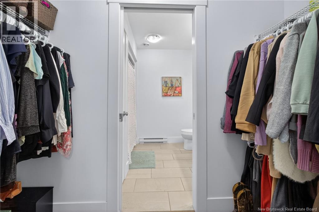 315 Teaberry Avenue - Thumbnail 29