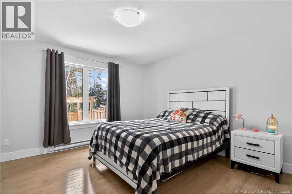 315 Teaberry Avenue - Thumbnail 26