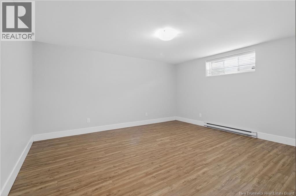 315 Teaberry Avenue - Thumbnail 38