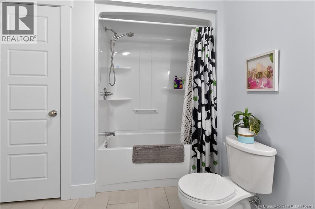 315 Teaberry Avenue - Thumbnail 44