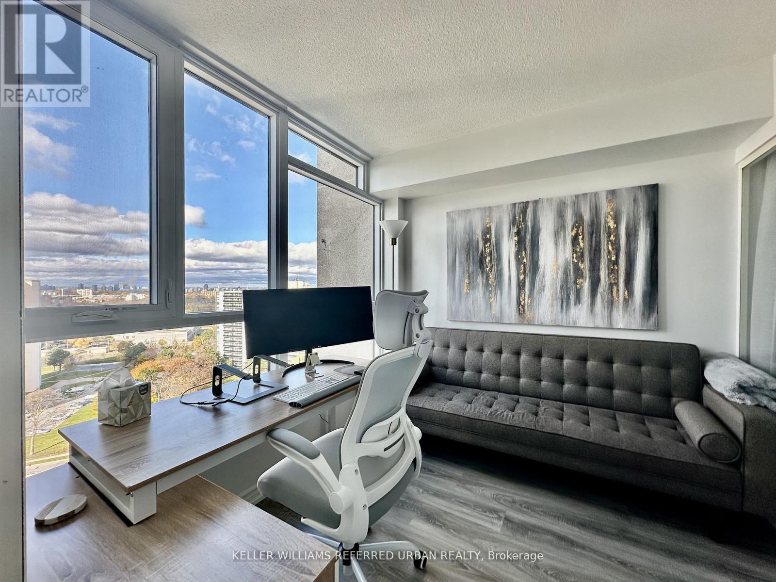 #1812 3233 EGLINTON AVENUE E - 10
