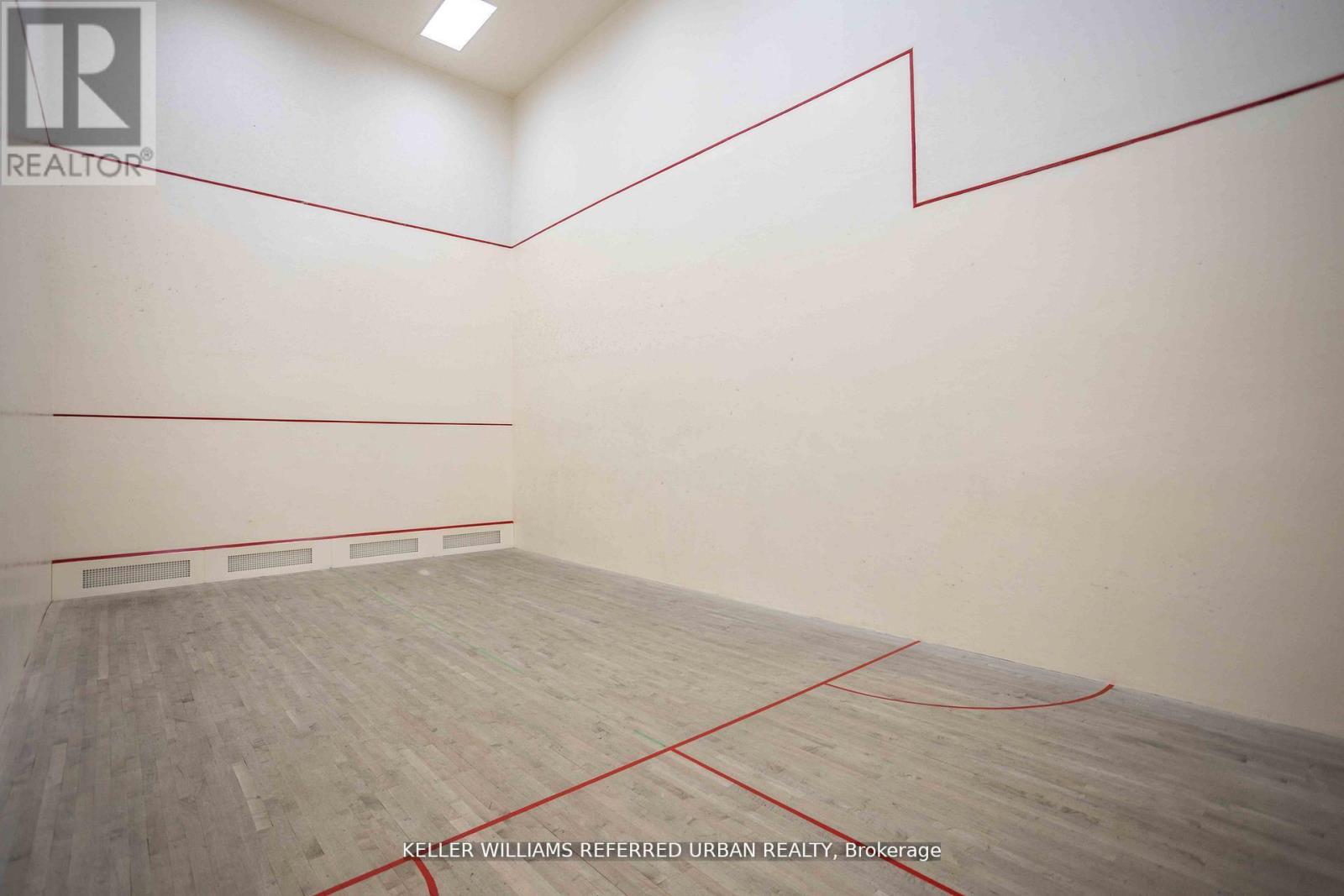 #1812 3233 EGLINTON AVENUE E - 27