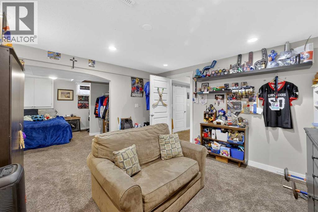 
          2110 16 Avenue
            <br/>
            <span>Didsbury</span>
            , 
            <span>AB</span>
             <span>T0M0W0</span>
         - Photo 20