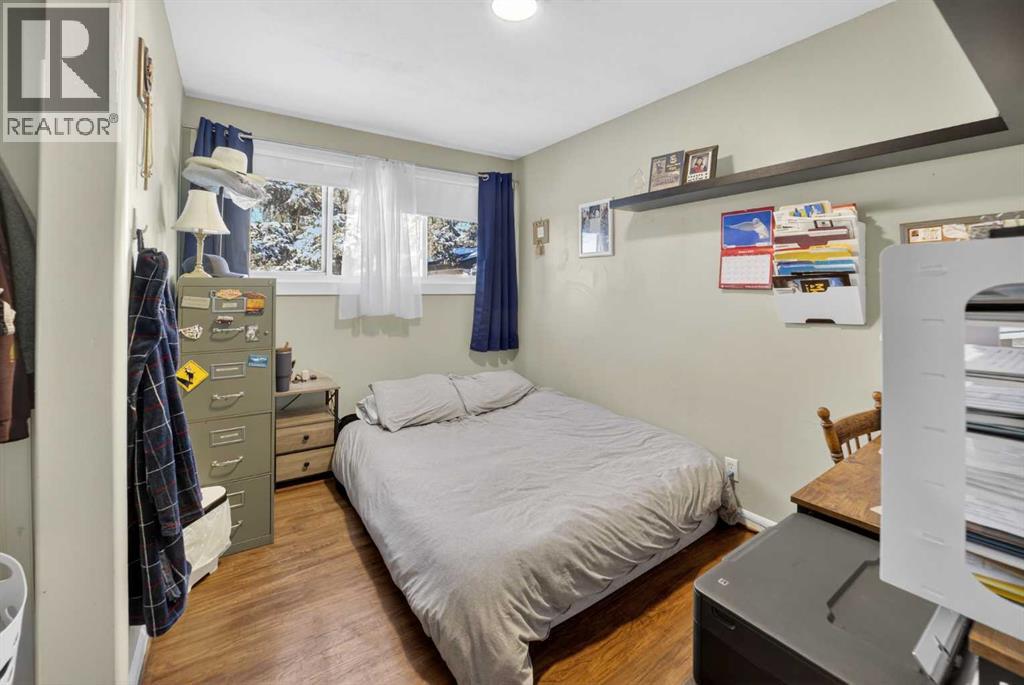 
          2110 16 Avenue
            <br/>
            <span>Didsbury</span>
            , 
            <span>AB</span>
             <span>T0M0W0</span>
         - Photo 14