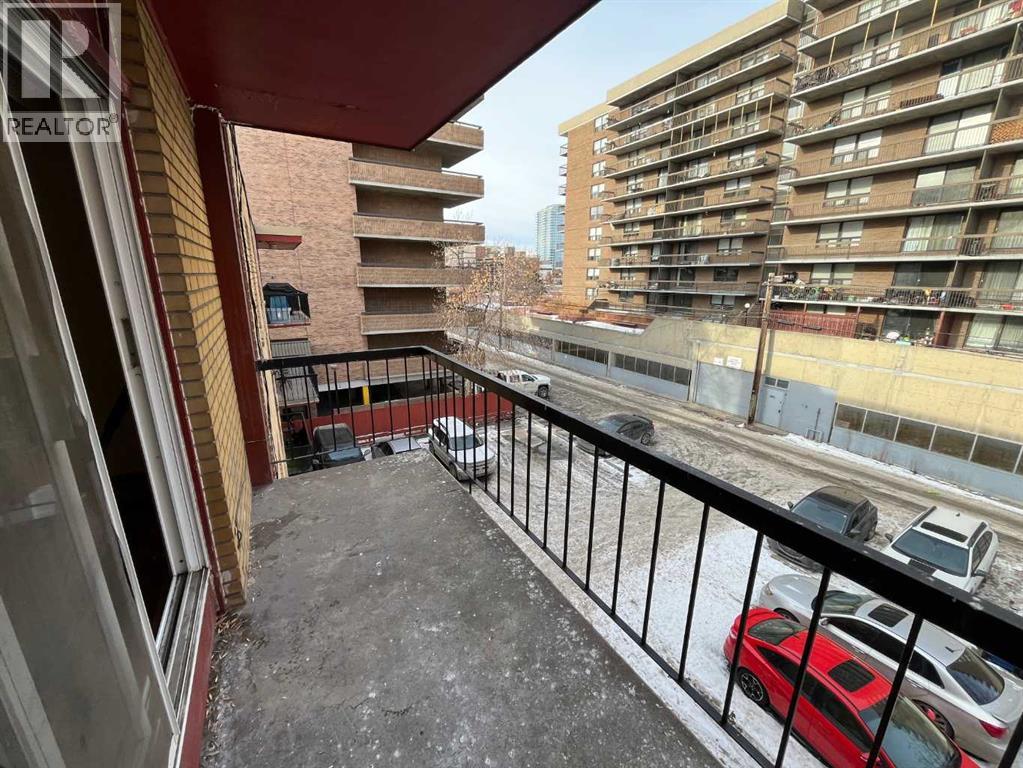 
          1222 13 Avenue Southwest
            <br/>
            <span>Calgary</span>
            , 
            <span>AB</span>
             <span>T3C0T1</span>
         - Photo 24