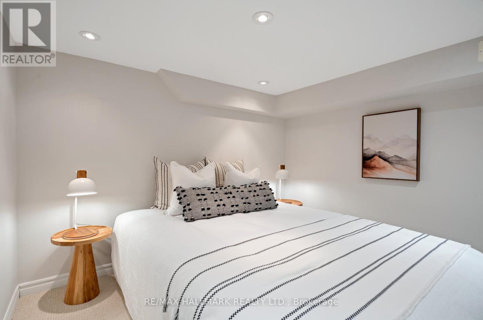 53 FERRIER AVENUE,Toronto (Playter Estates-Danforth),,