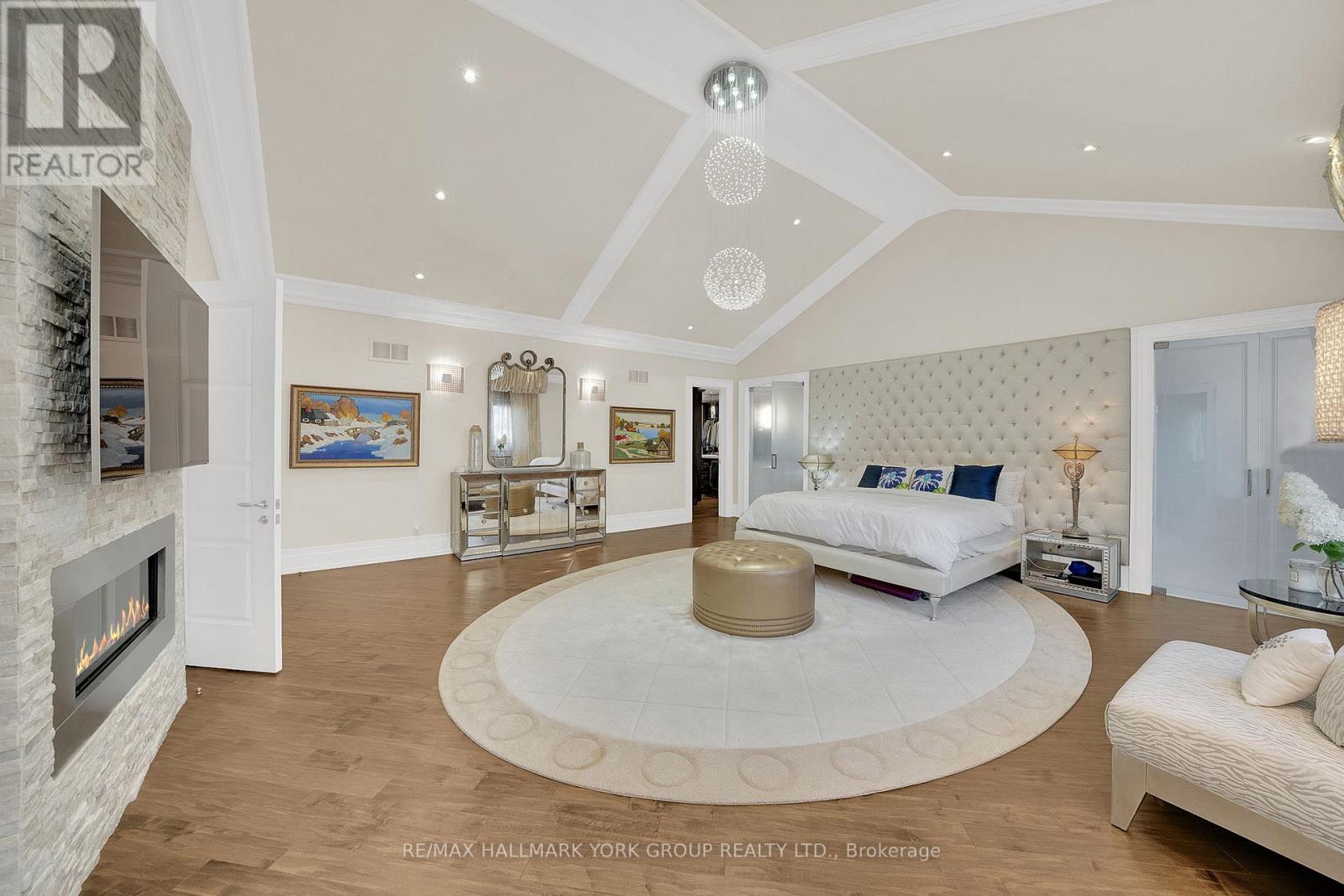 24 DEW DROP COURT - 14