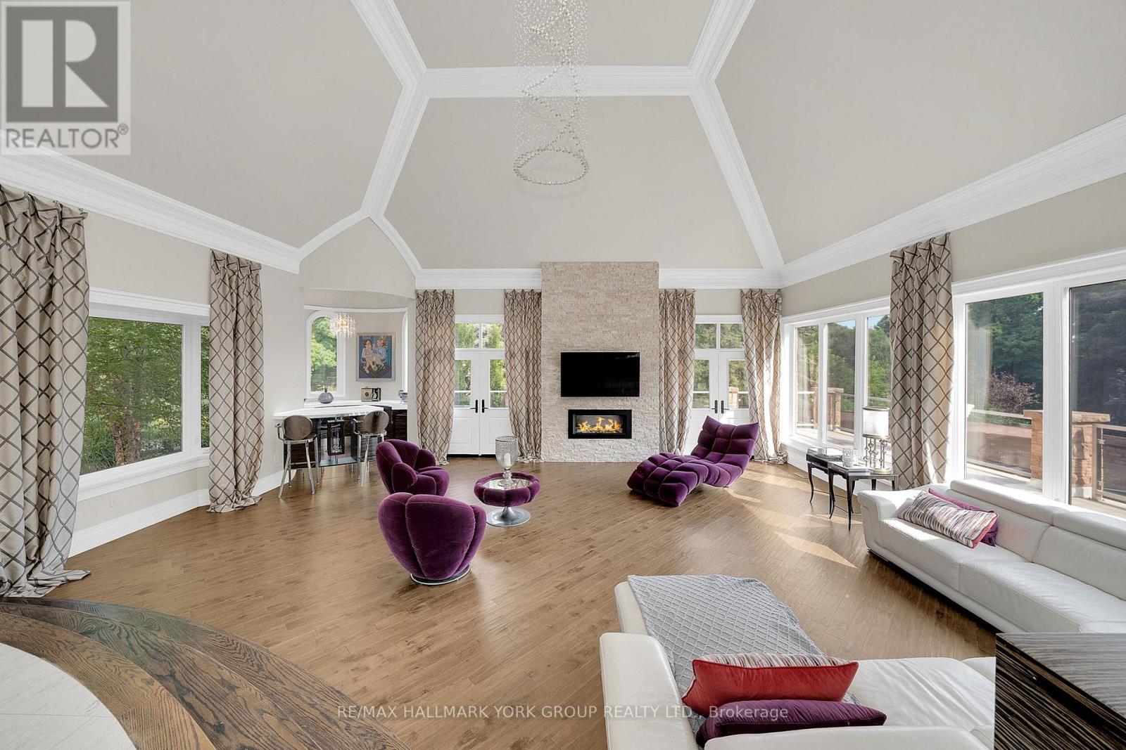 24 DEW DROP COURT - 6