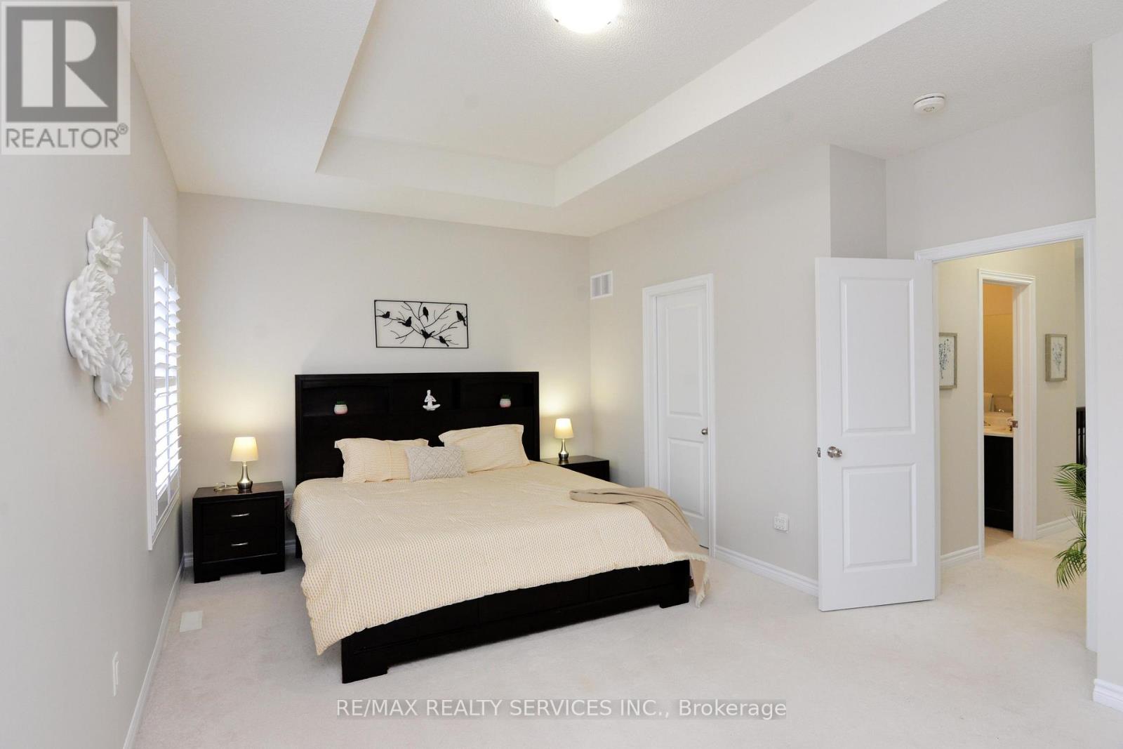 24 BACHELOR STREET - 28