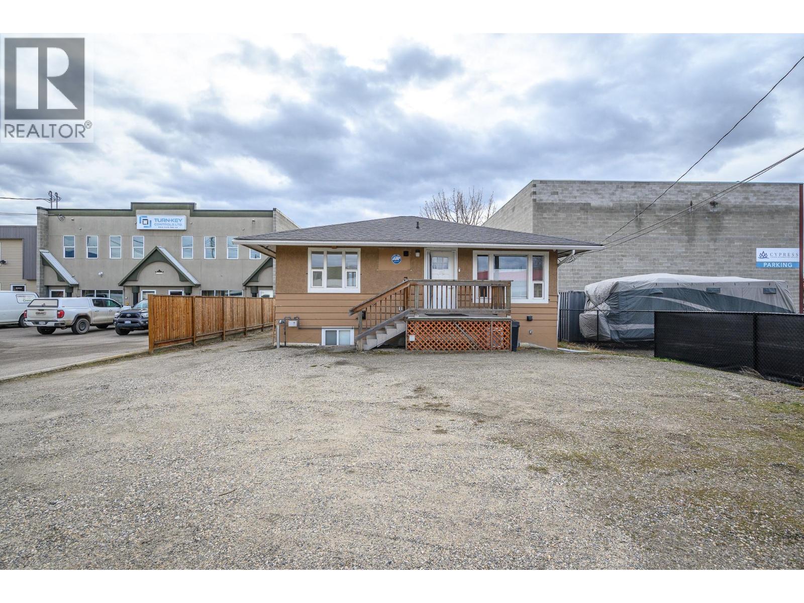 2808 45 Avenue - 1