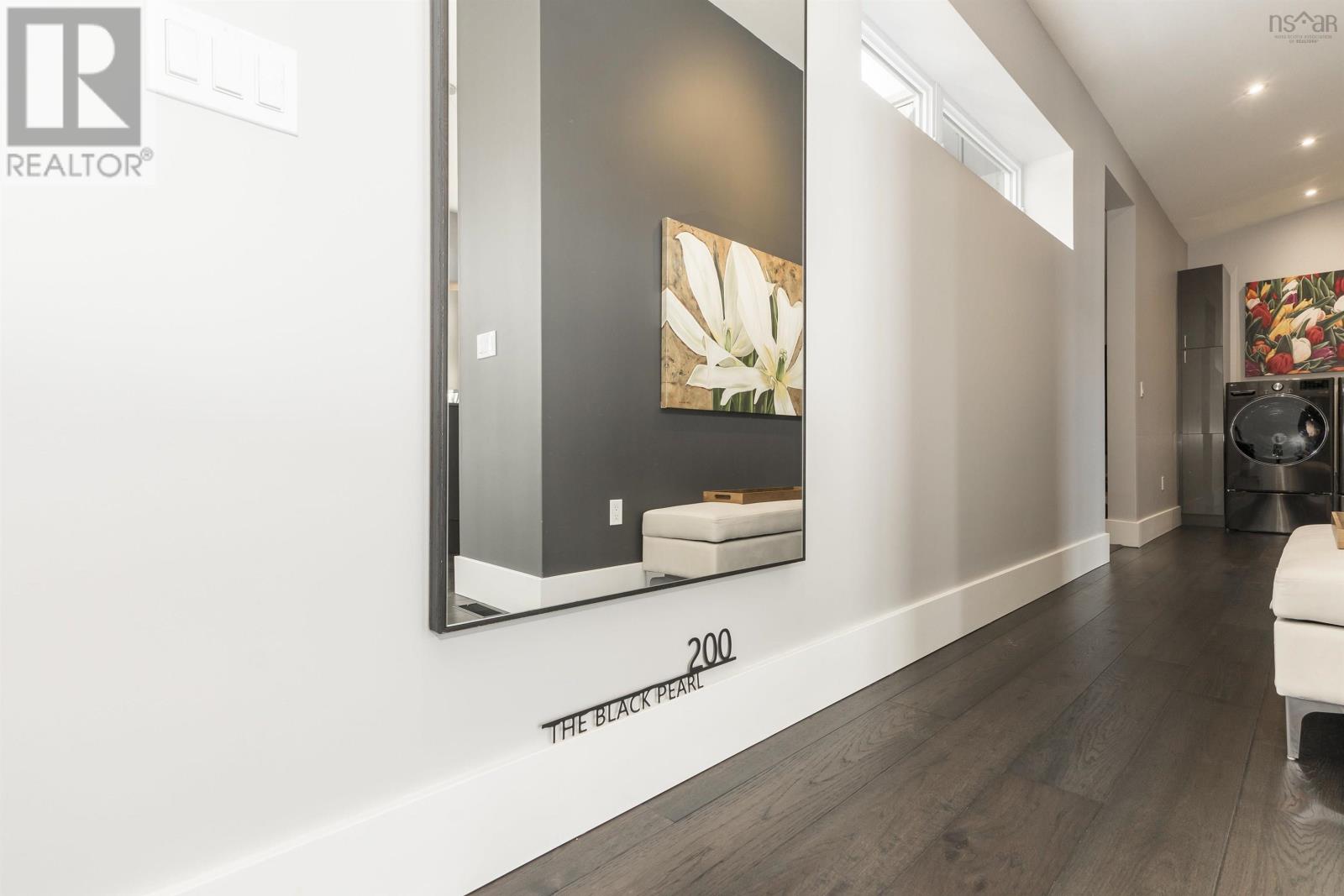 Property 23 of 51 of 200 Middle Road