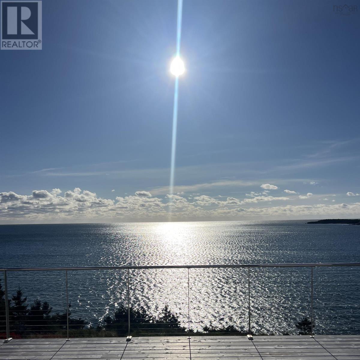 Property 41 of 51 of 200 Middle Road