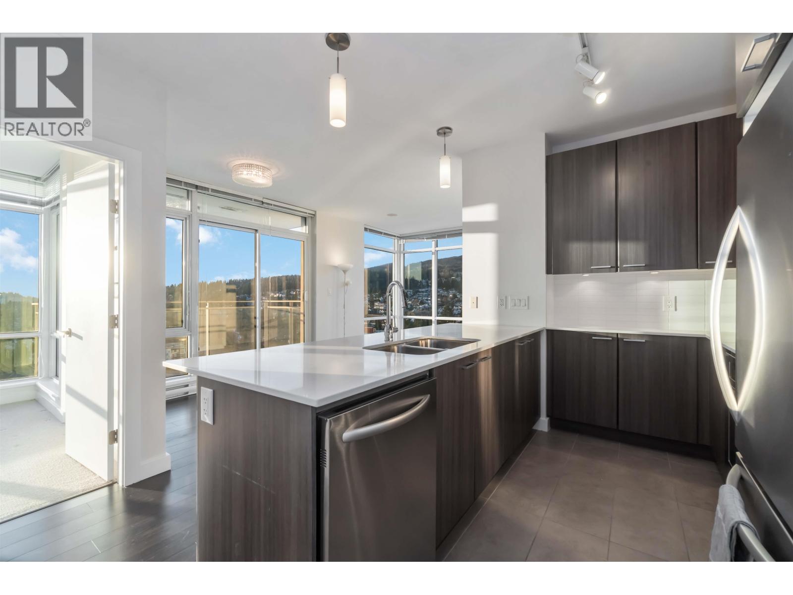 1909 2955 ATLANTIC AVENUE - Main photo, Coquitlam, British Columbia