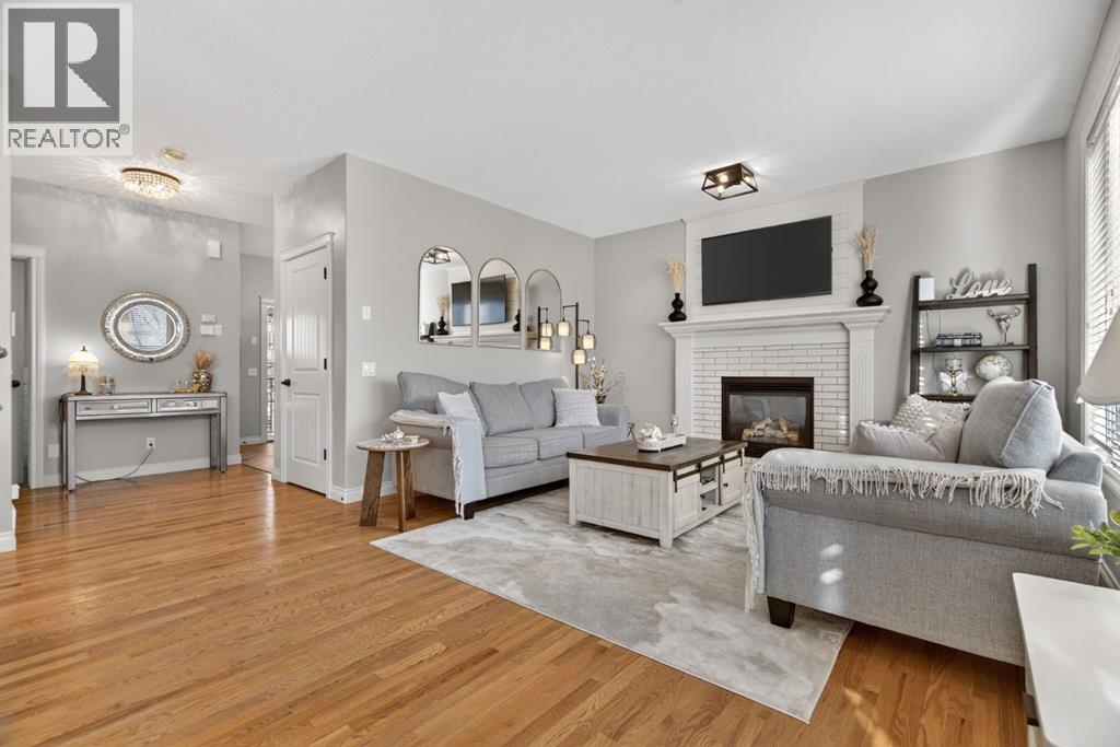 208 Cimarron Drive - Photo 5 of 49, Okotoks, Alberta