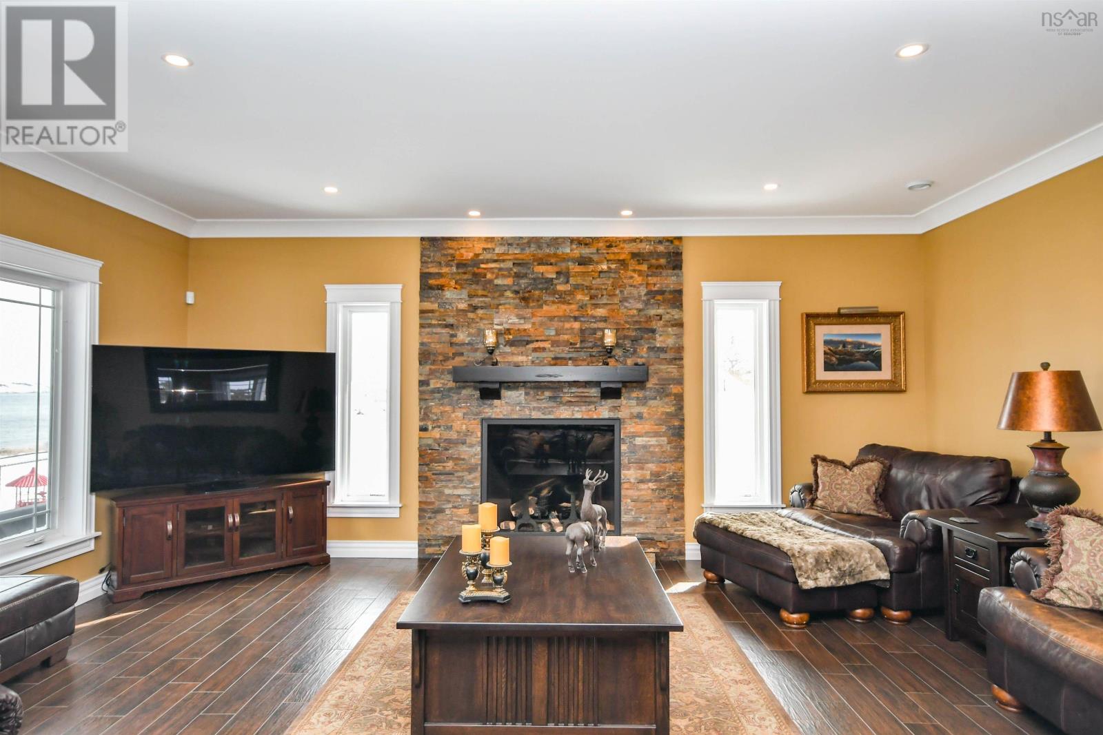 Property 16 of 49 of 21 Back Lane