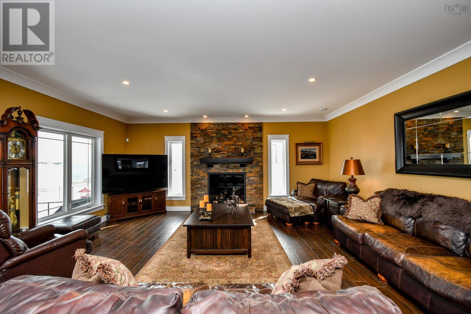 Property 15 of 49 of 21 Back Lane