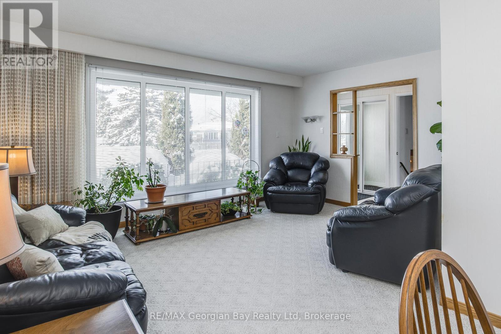 306 CEDAR STREET - Photo 5 of 44, Midland, Ontario