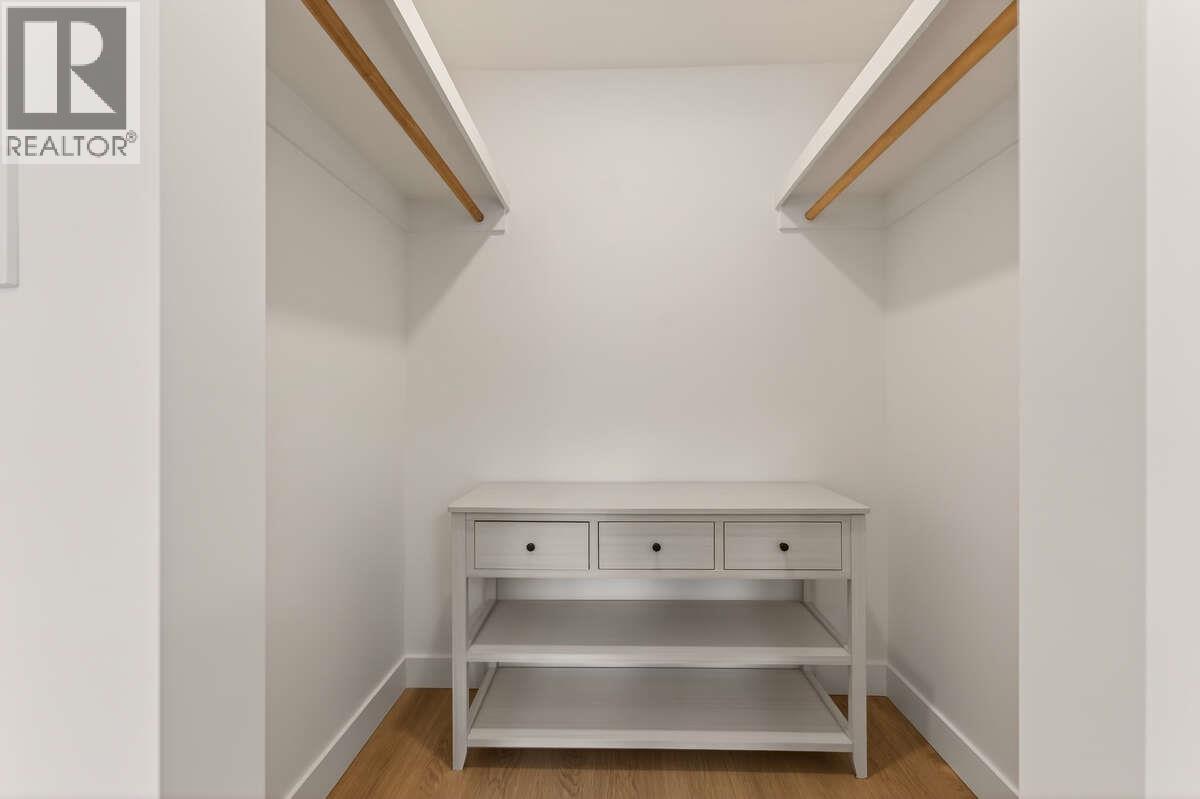 2224 Falls Street Unit# B, Nelson