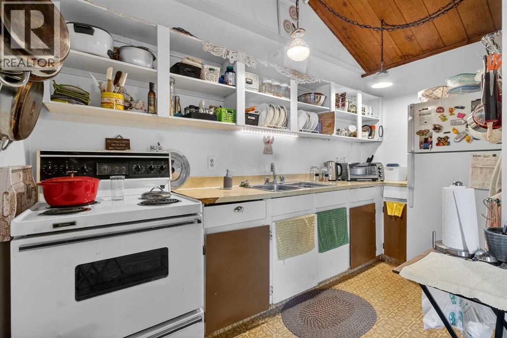 Single Family House Bungalow for Sale in    Avenue SE Penbrooke Meadows Calgary 