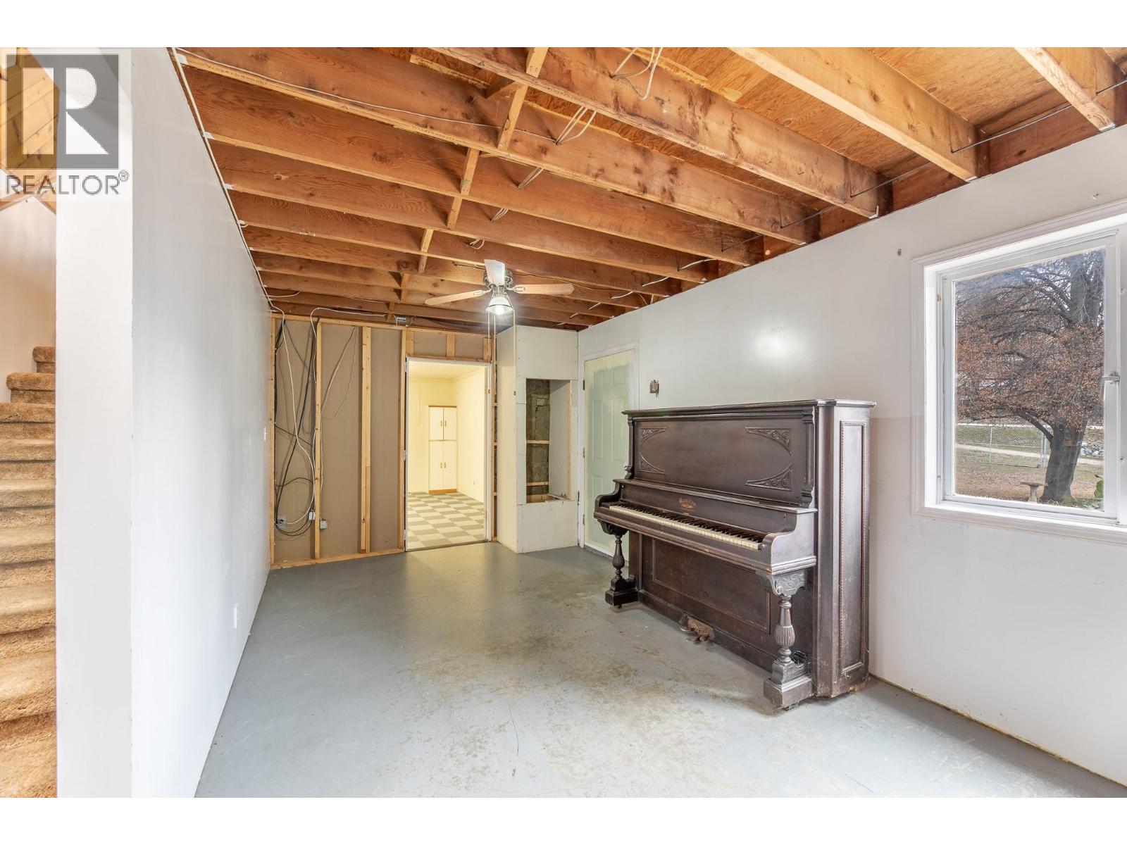  4465 Mallory Crescent, Okanagan Falls