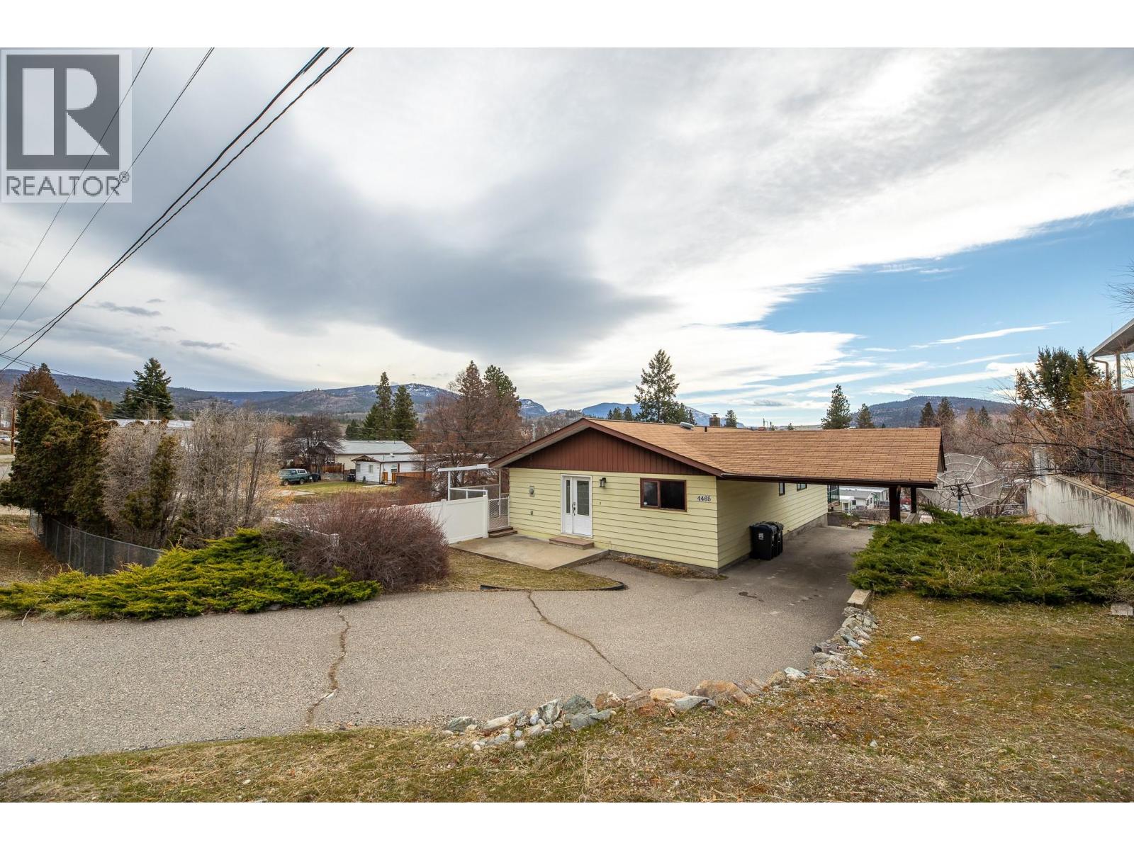  4465 Mallory Crescent, Okanagan Falls