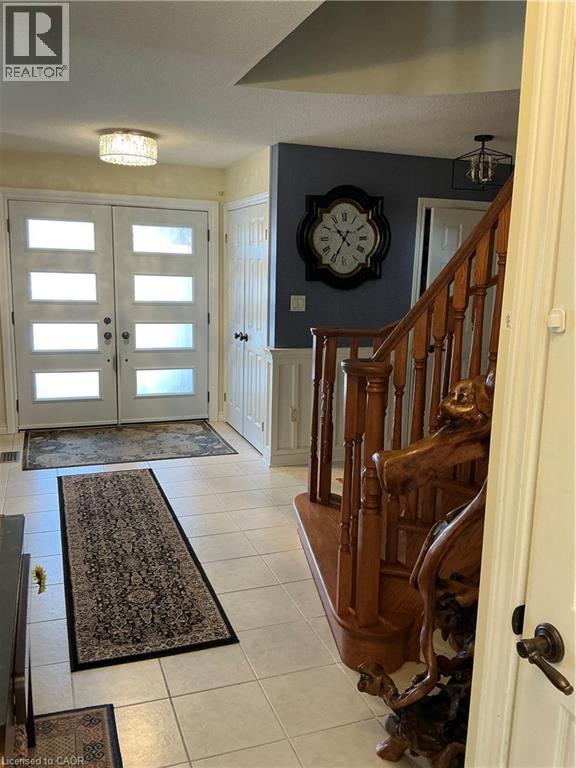 48 TRANQUILITY Avenue - Photo 4 of 42, Ancaster, Ontario