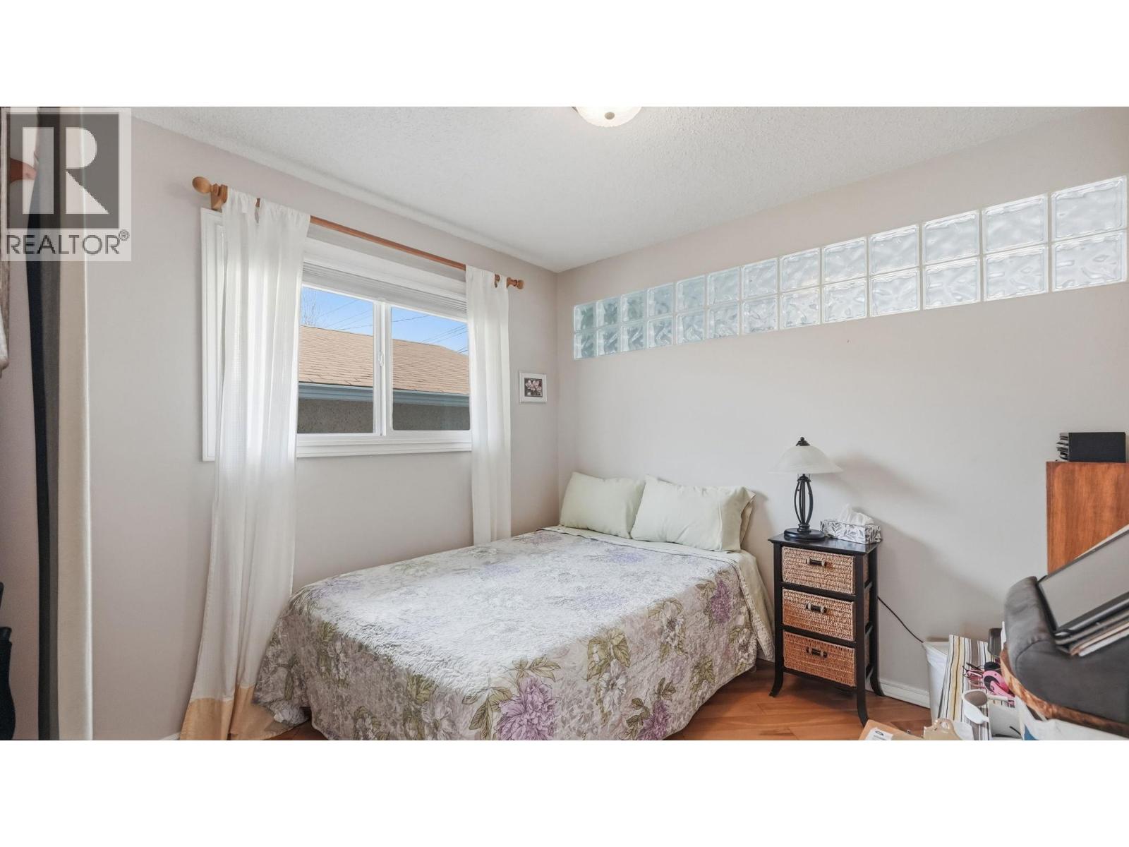  381 Norton Street, Penticton