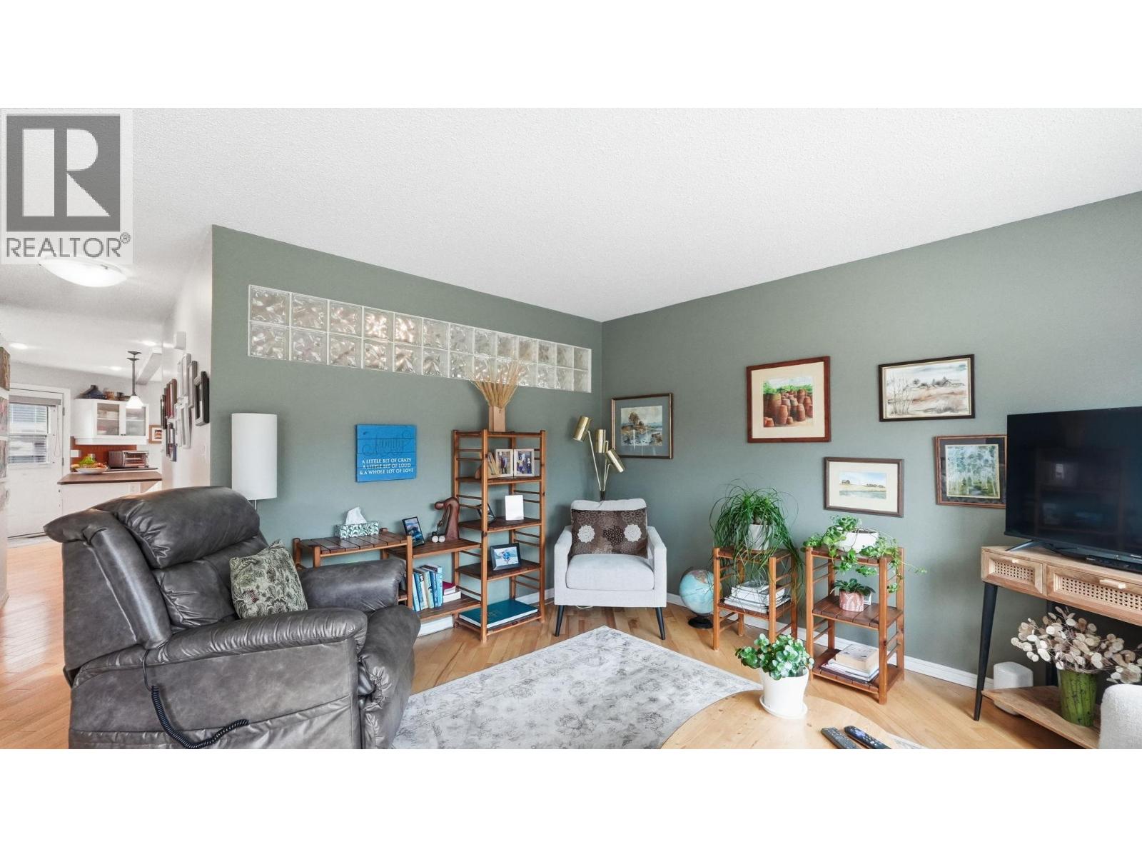  381 Norton Street, Penticton