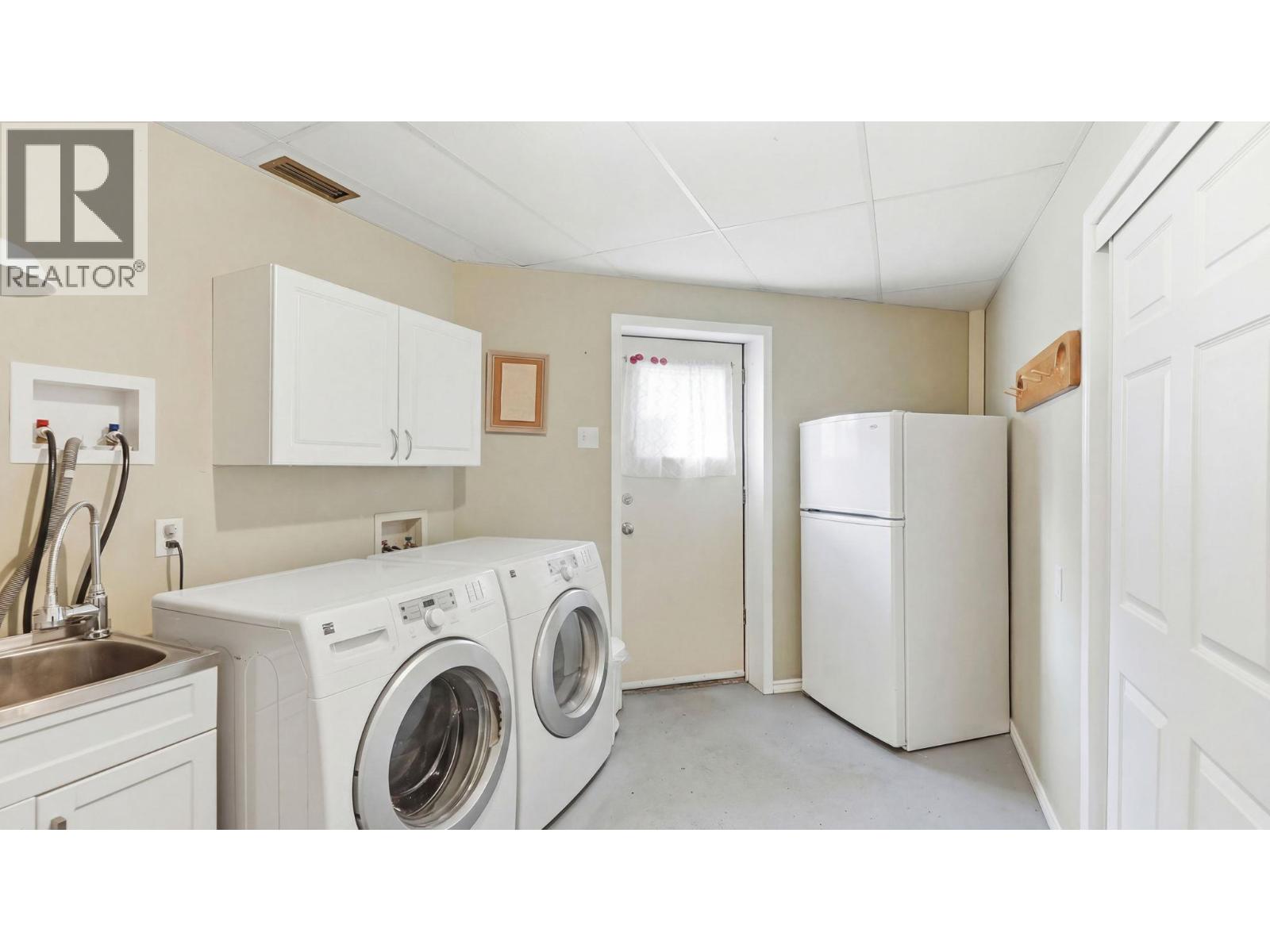  381 Norton Street, Penticton