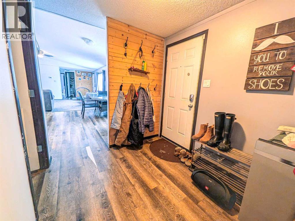 4523 51 Street - Photo 2 of 24, Rycroft, Alberta