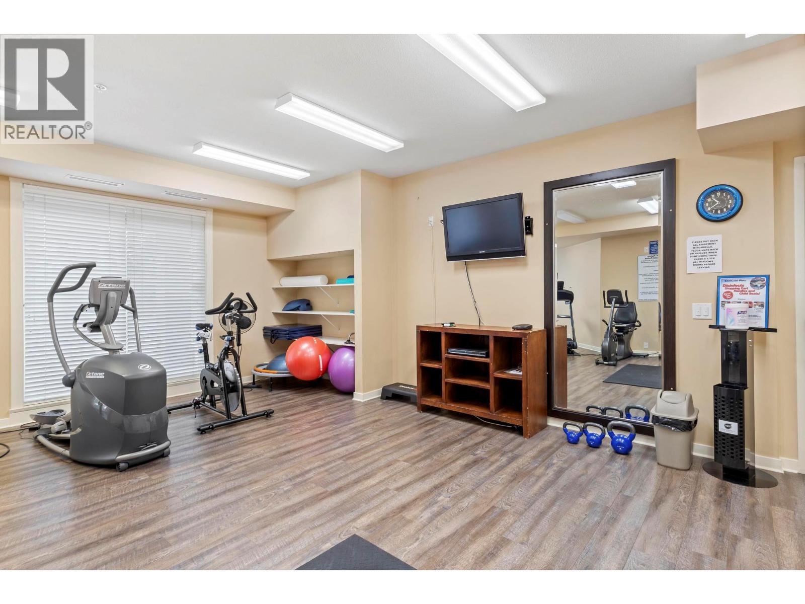 401 3550 Woodsdale Road, Lake Country