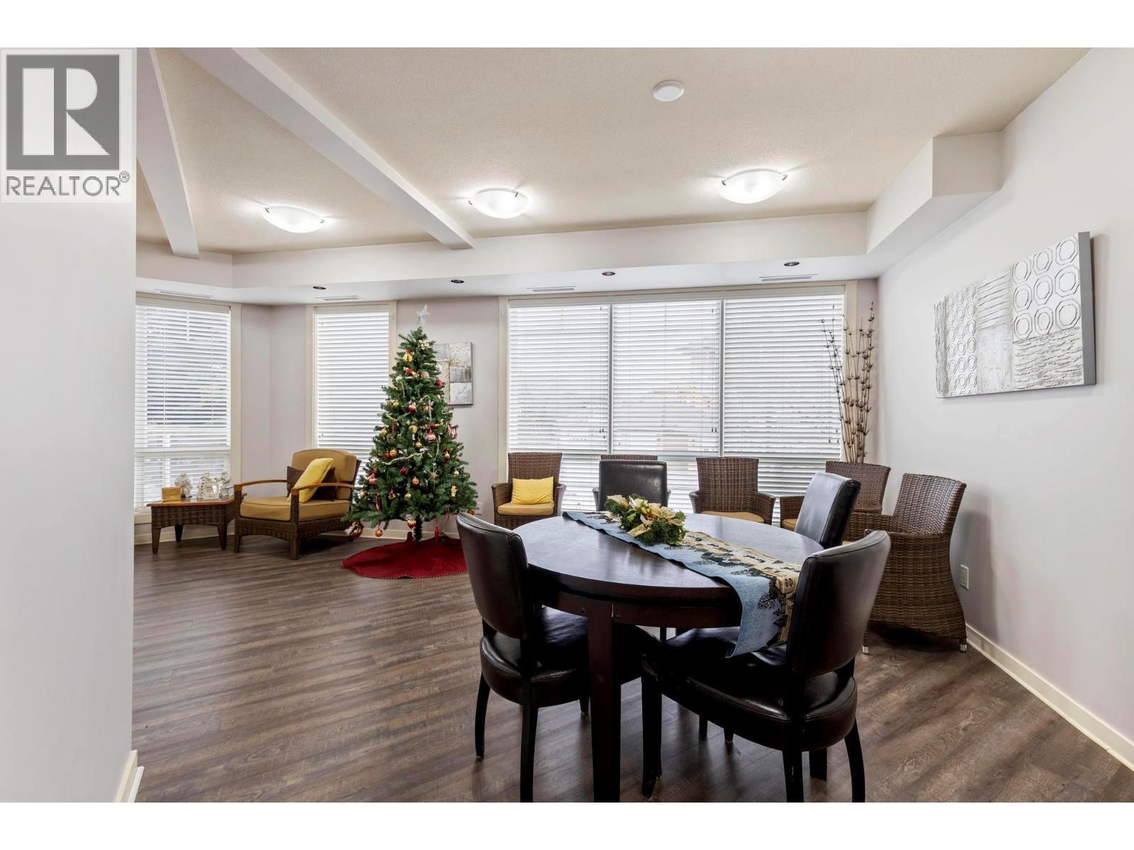 401 3550 Woodsdale Road, Lake Country