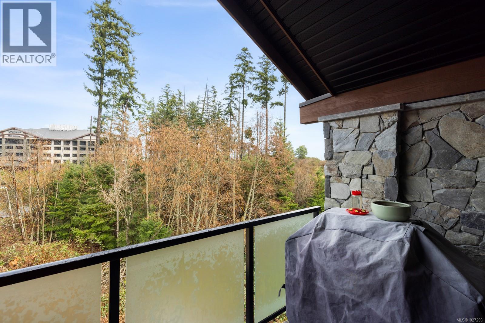 #201 2045 COUNTRY CLUB WAY - 14