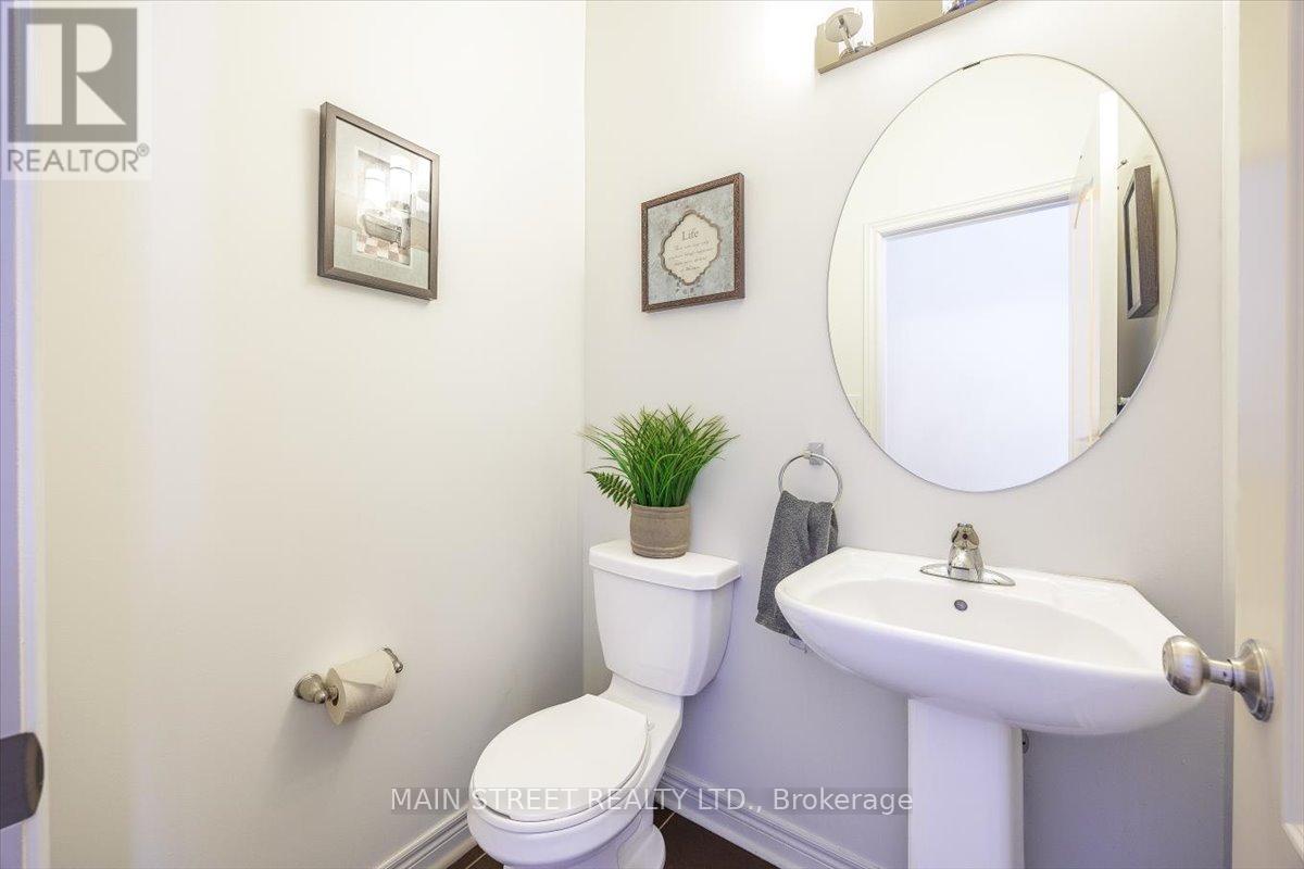 27 RADIAL DRIVE - Photo 5 of 27, Aurora, Ontario