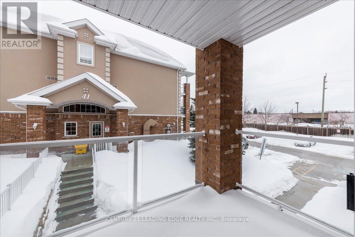 #20 43 COULTER STREET - 7