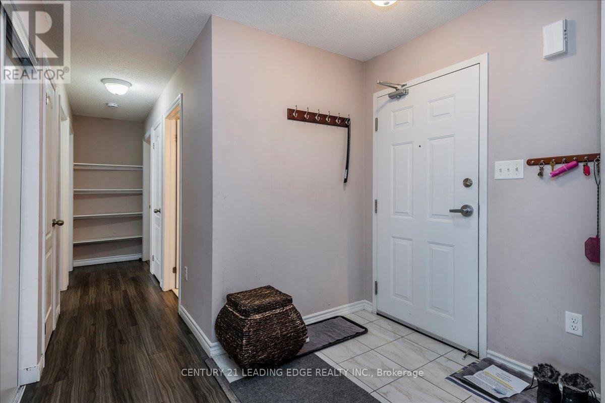 #20 43 COULTER STREET - 8