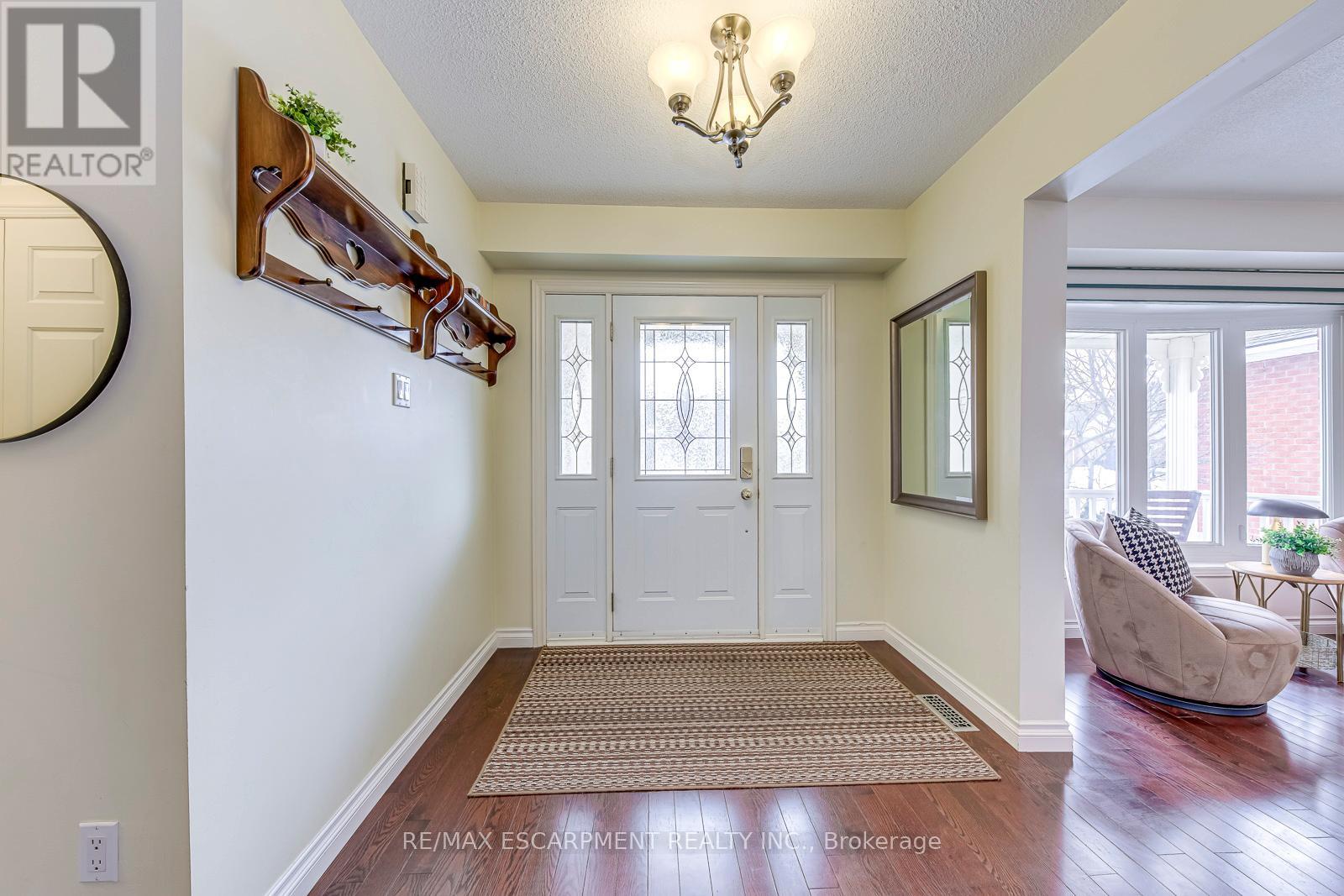 2223 VISTA DRIVE - Photo 4 of 47, Burlington (Headon), Ontario