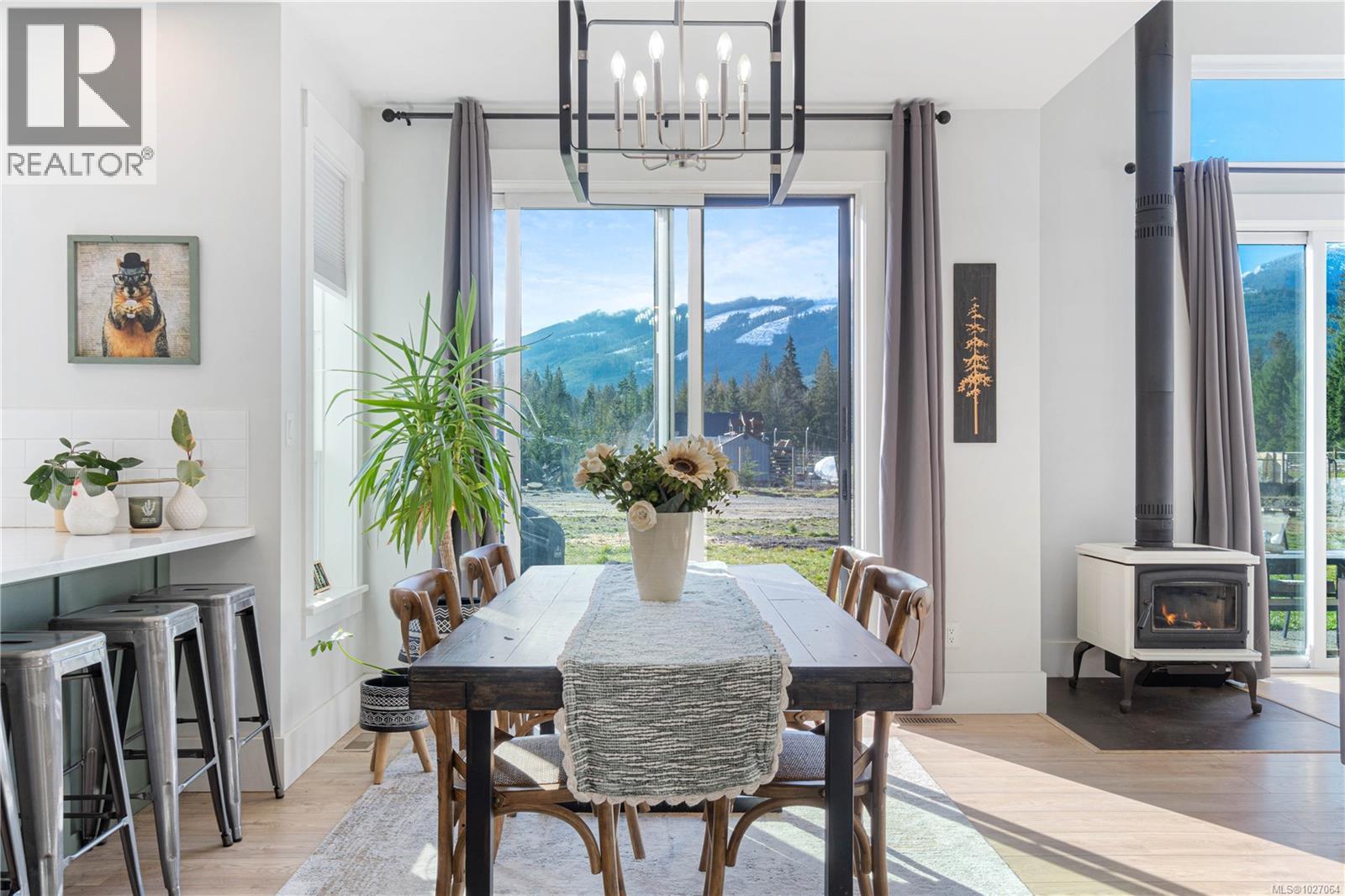 3770 Tralee Rd - Photo 2 of 51, Qualicum Beach, British Columbia