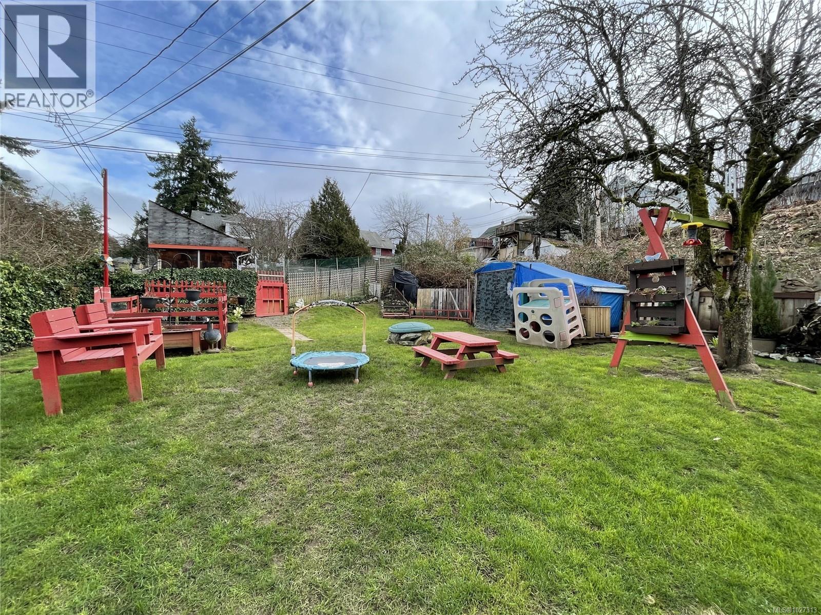 3351 4th Ave - 2