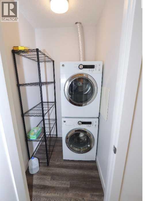 Single Family House for Sale in    Street NE Renfrew Calgary 