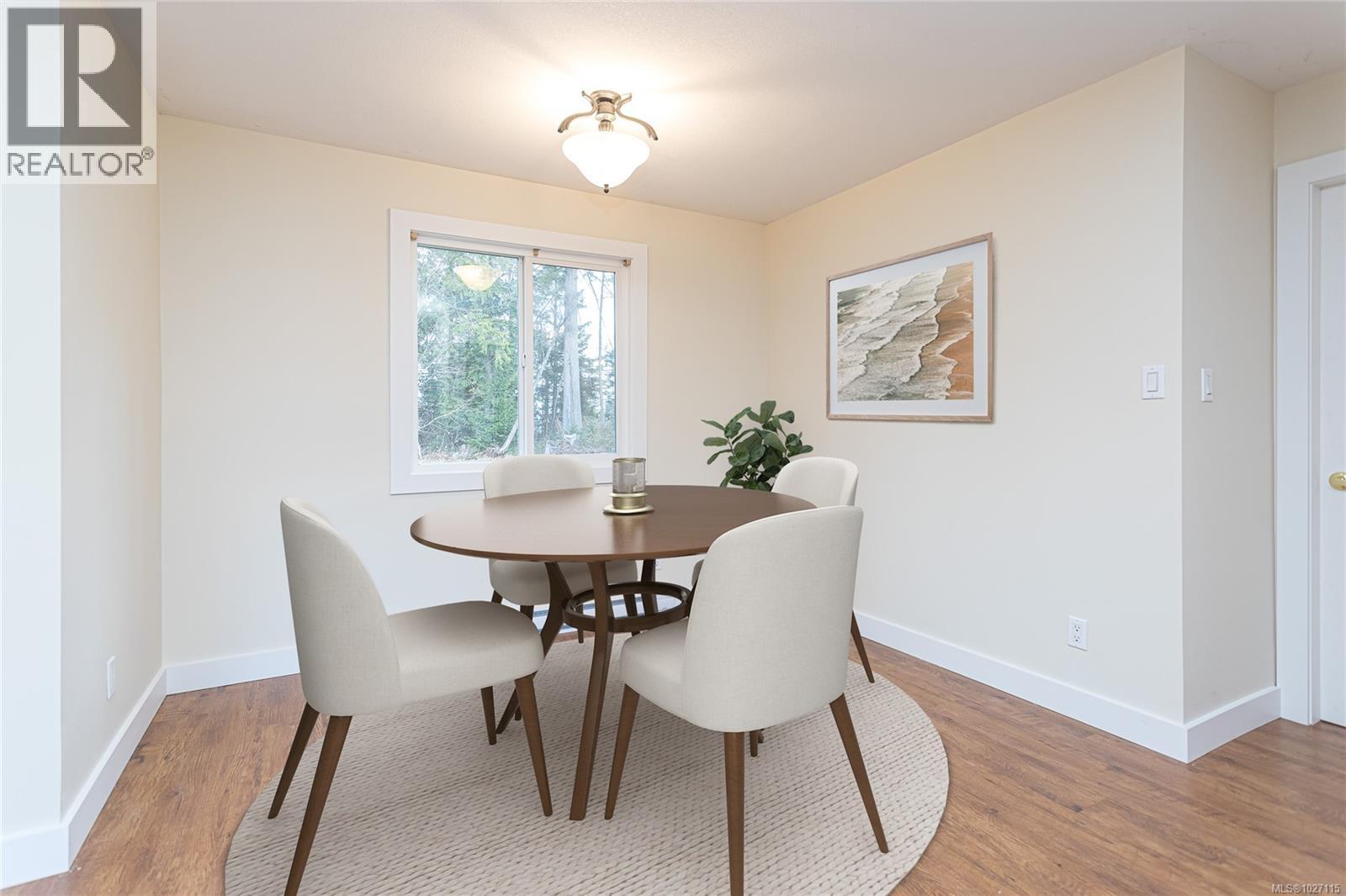 3960 Ostby Pl - Photo 5 of 33, Bowser, British Columbia