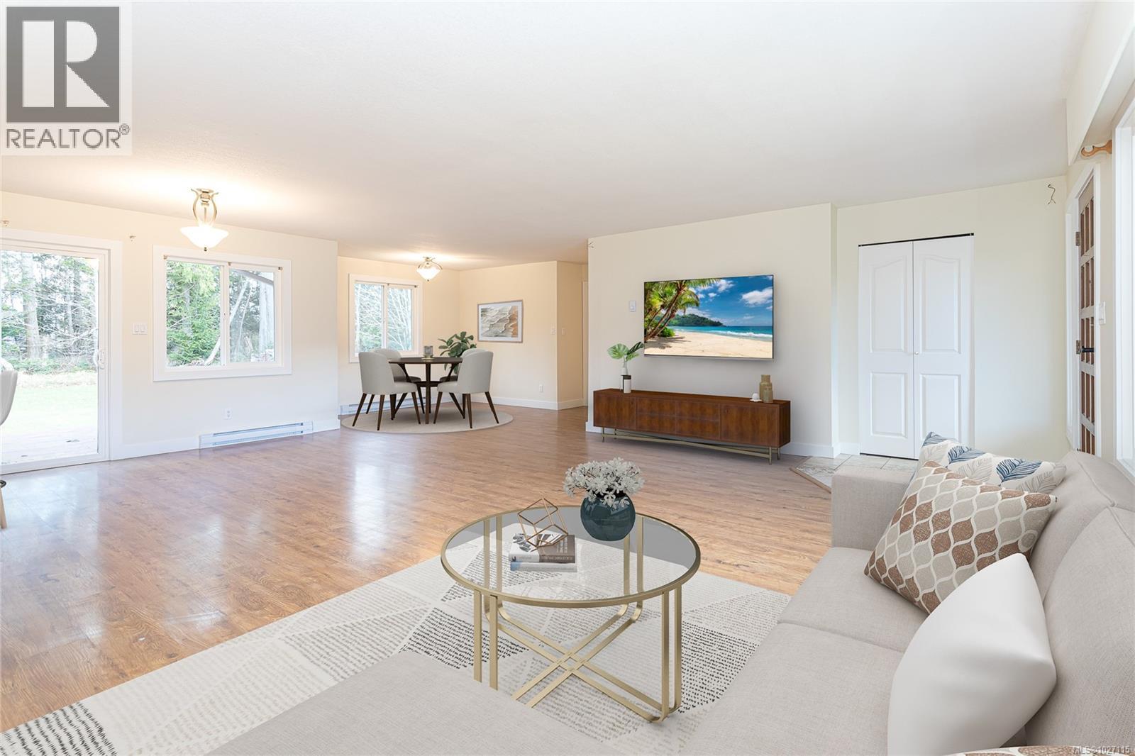 3960 Ostby Pl - Photo 3 of 33, Bowser, British Columbia