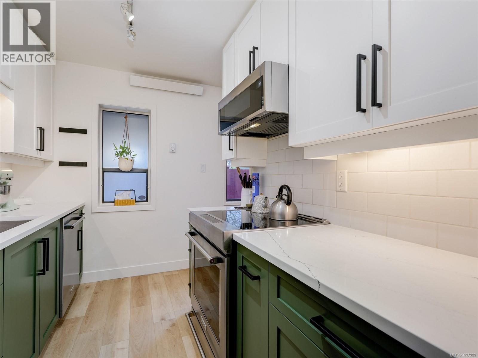 106 119 Ladysmith Street, Victoria