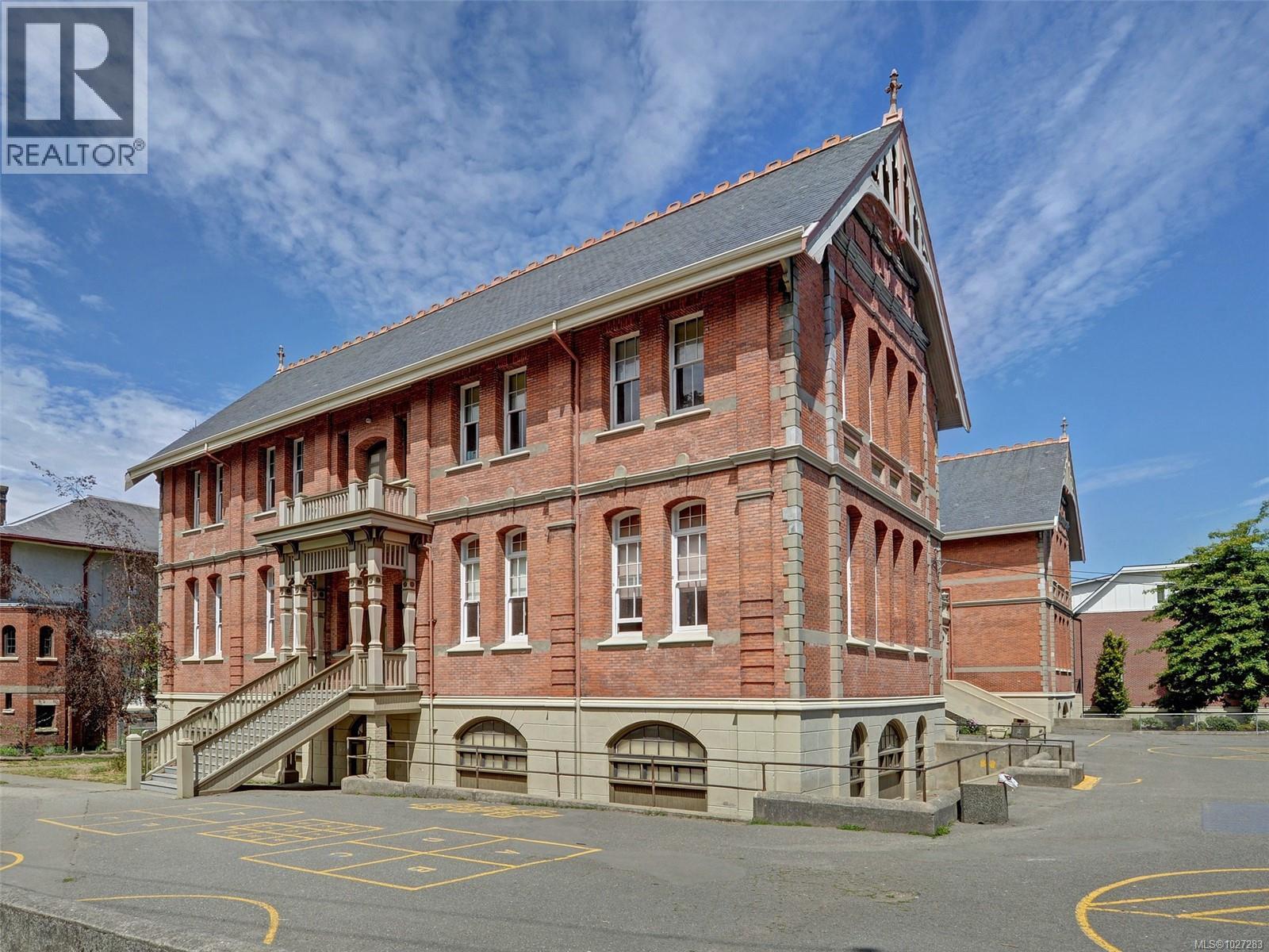 106 119 Ladysmith Street, Victoria