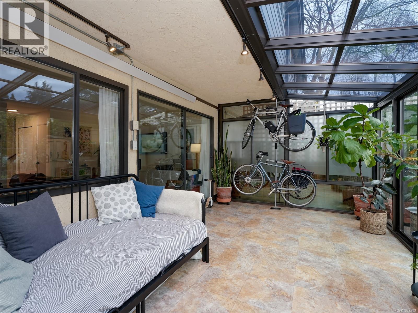 106 119 Ladysmith Street, Victoria