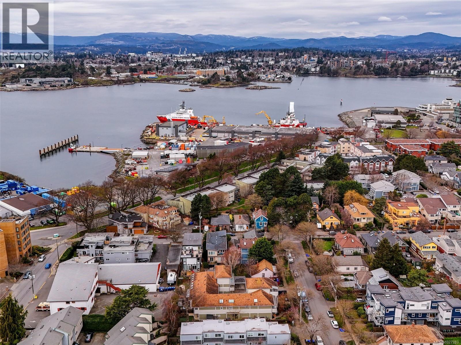 106 119 Ladysmith Street, Victoria