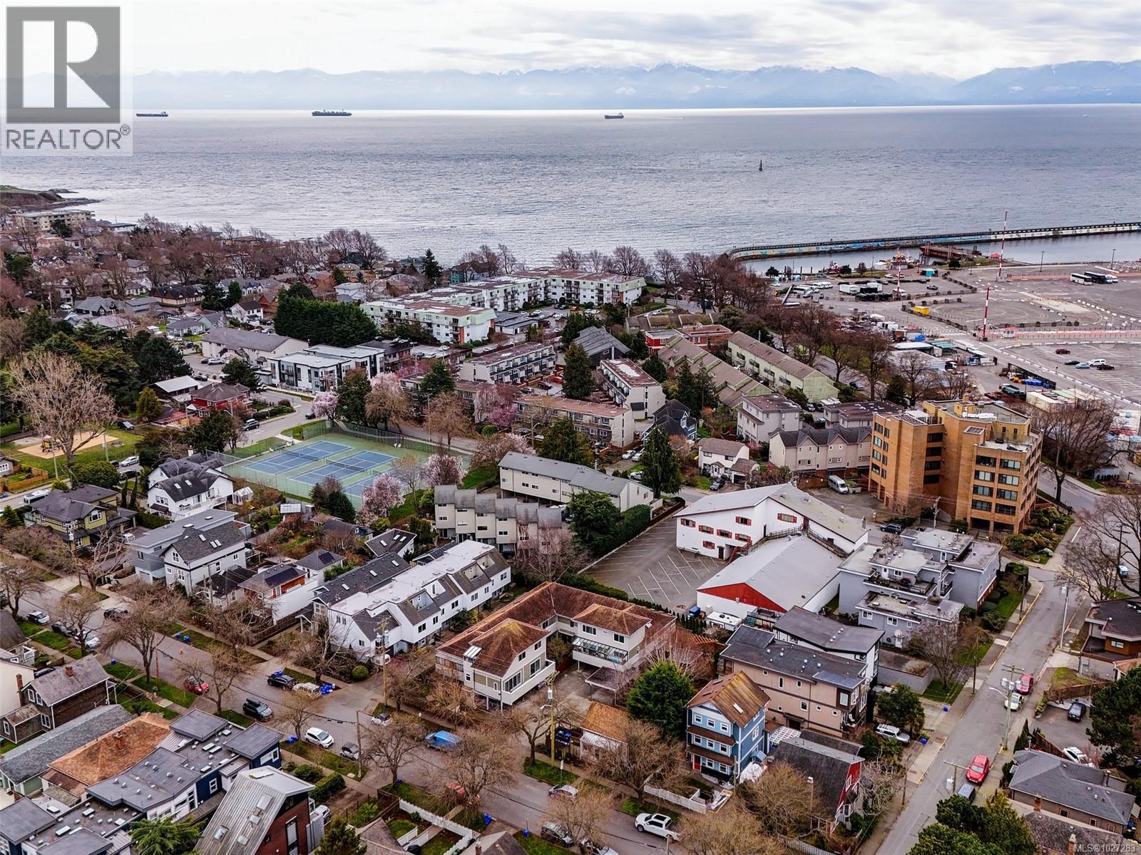 106 119 Ladysmith Street, Victoria