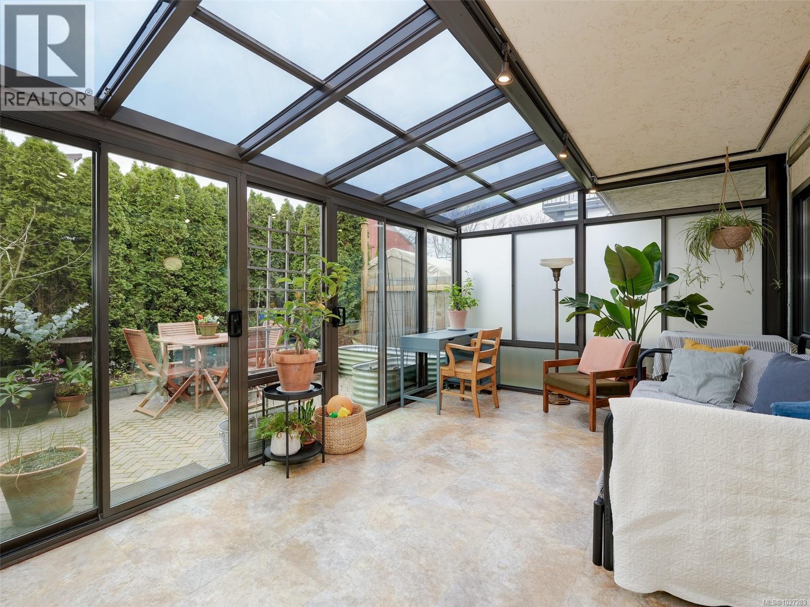 106 119 Ladysmith Street, Victoria