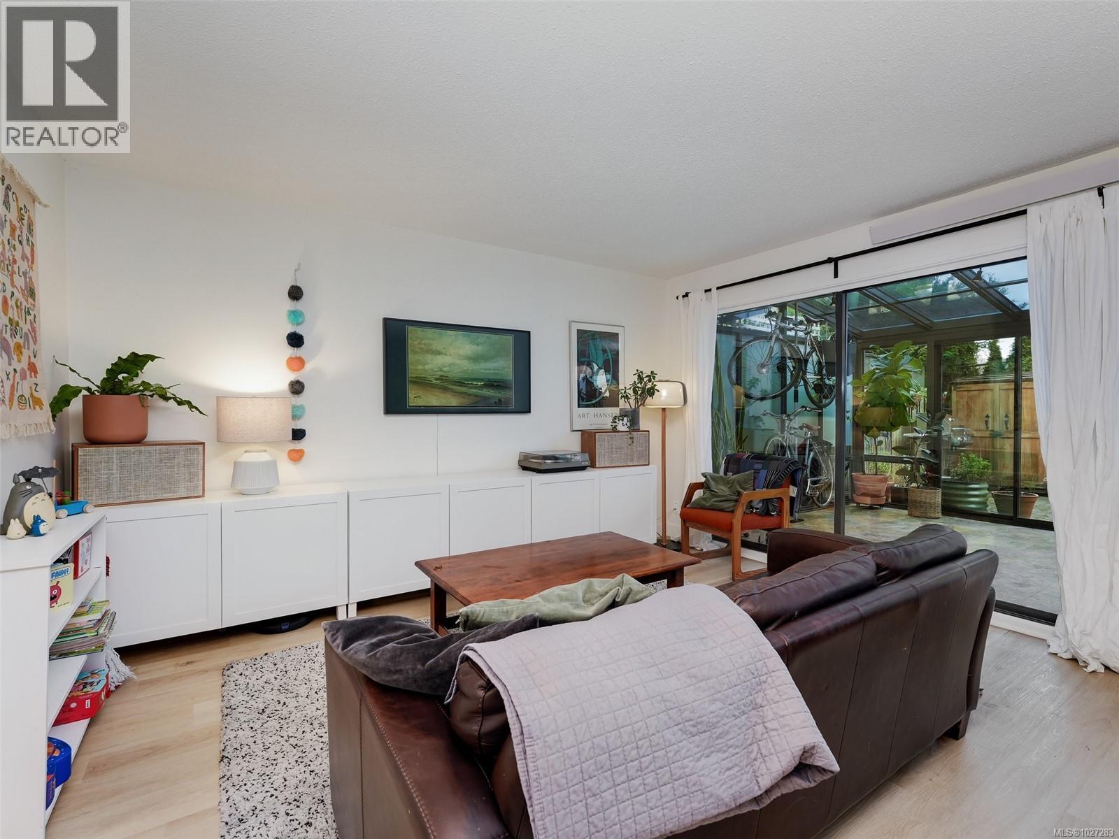 106 119 Ladysmith Street, Victoria